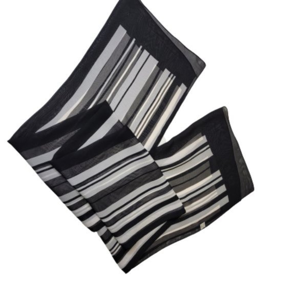 Black and White Stripes Fashion Scarf - Picture 4 of 5